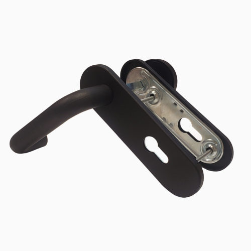 Ручка на планке П/П-U2234-PZ72/9*9 для противопожарных дверей (чёрная)