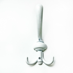 Проушина с загибом 18х50 (цинк белый) фасов.